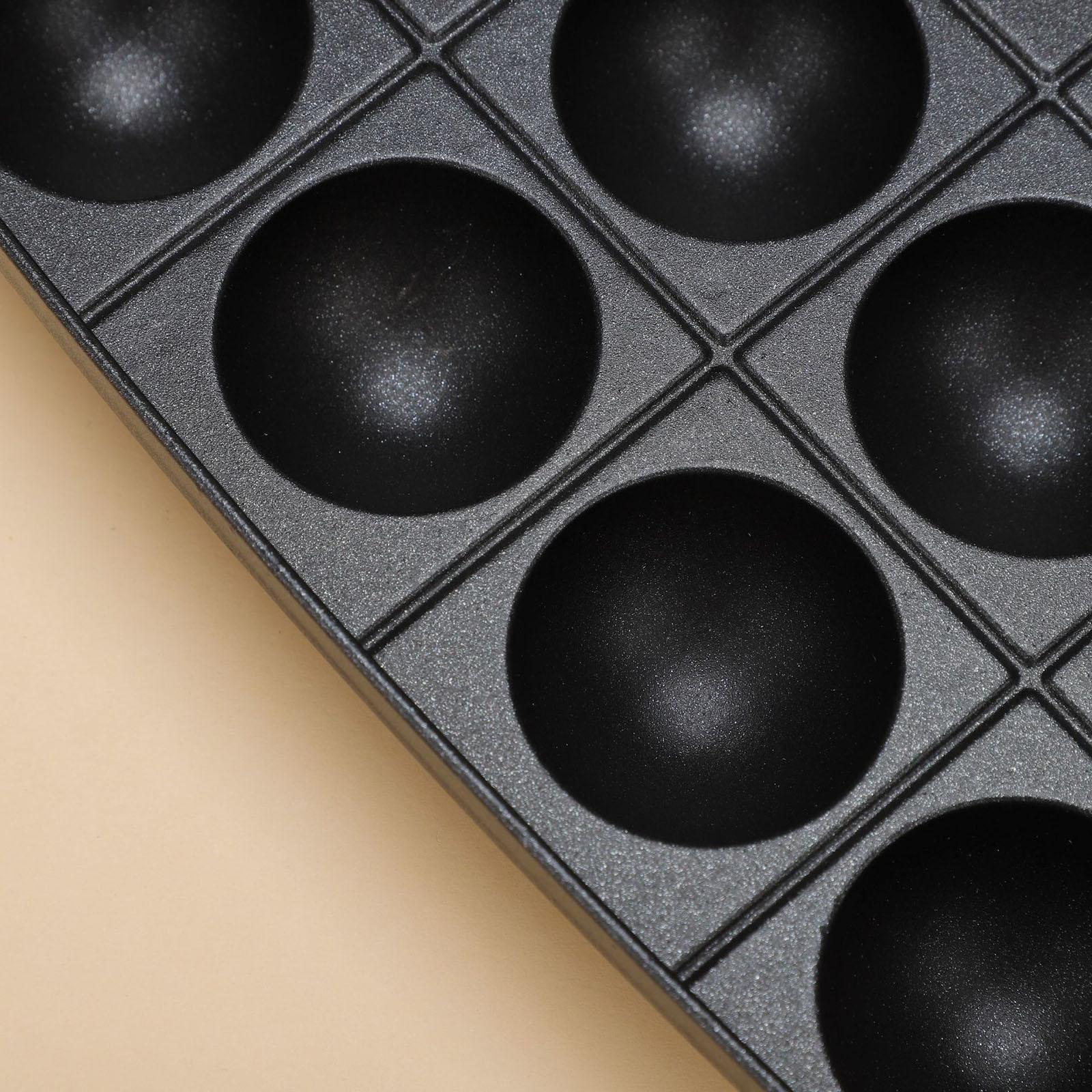 Patelnia do takoyaki z 16 wgłę – Camping Cooking Cast Iron recenzja i cena