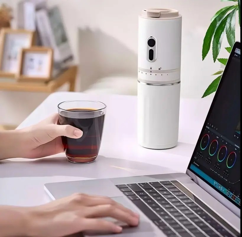 Wielofunkcyjny ekspres do kawy – Pocket Coffee Maker recenzja i cena